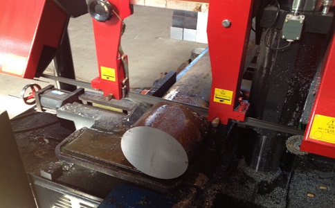 罗城卧式带锯床加工时出现明显振荡如何排查？