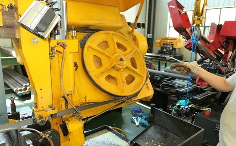 罗城金属带锯床的日常使用和保养注意事项！